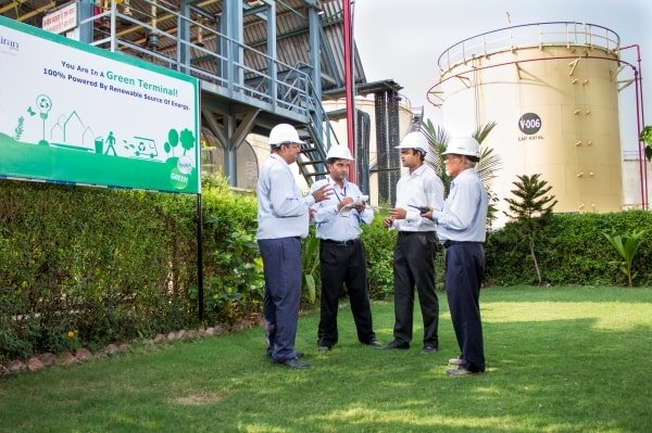 Jetty operations for liquid cargo